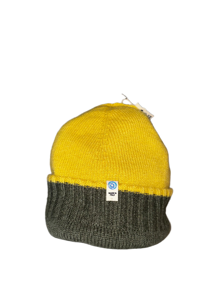 Reversible Beanie in Army/Mustard