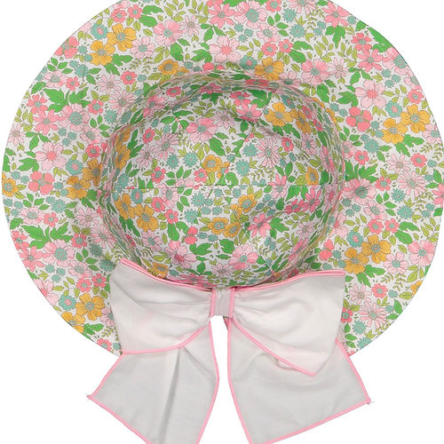 Sunny Hat in Wild Garden