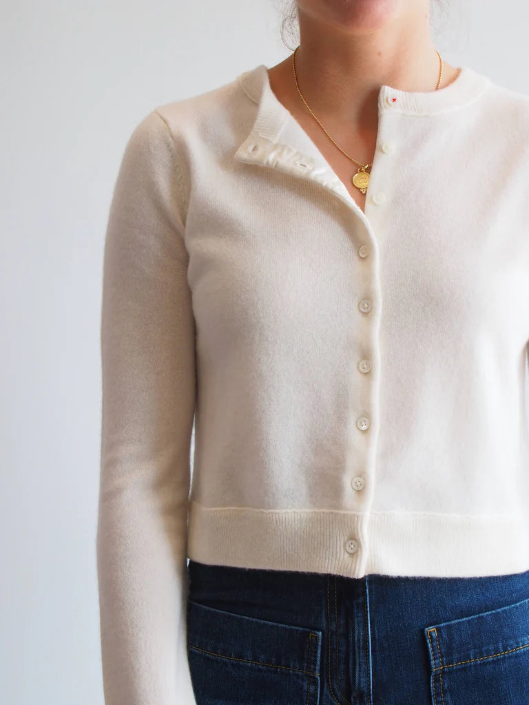 All Thumbs Cardigan in Creme