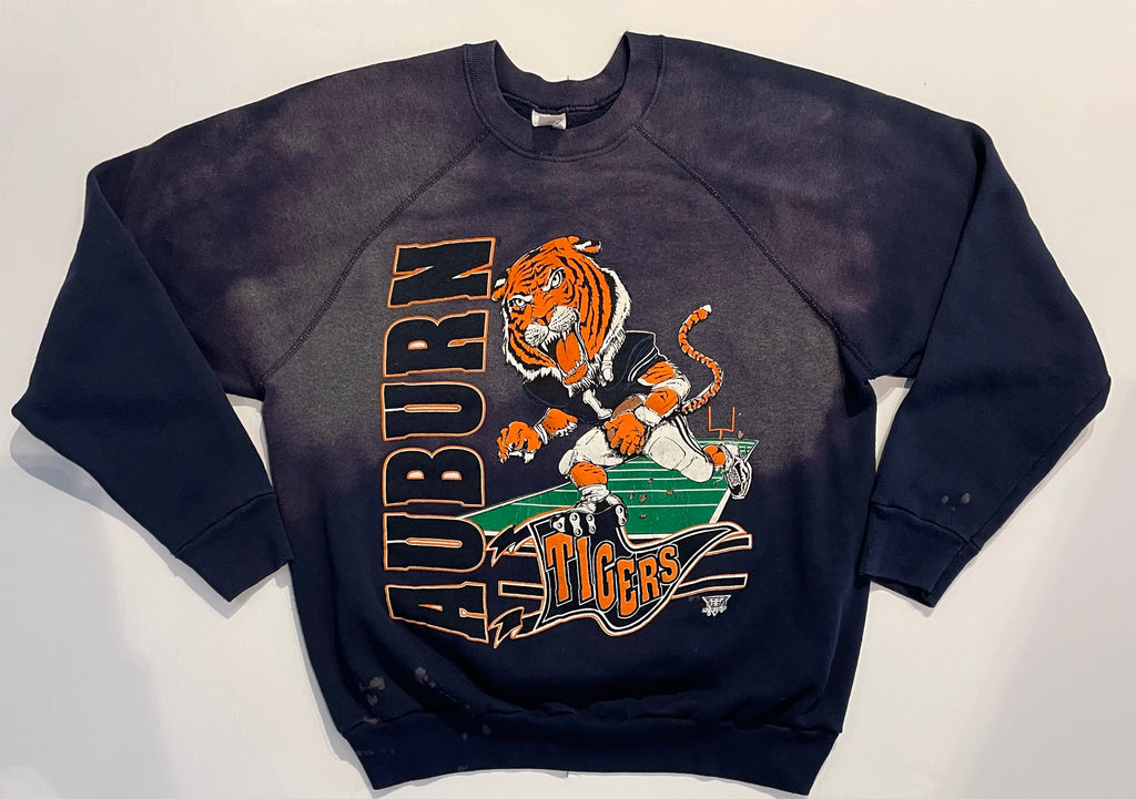 Vintage 90s Auburn Tigers Sweatshirt in Navy
