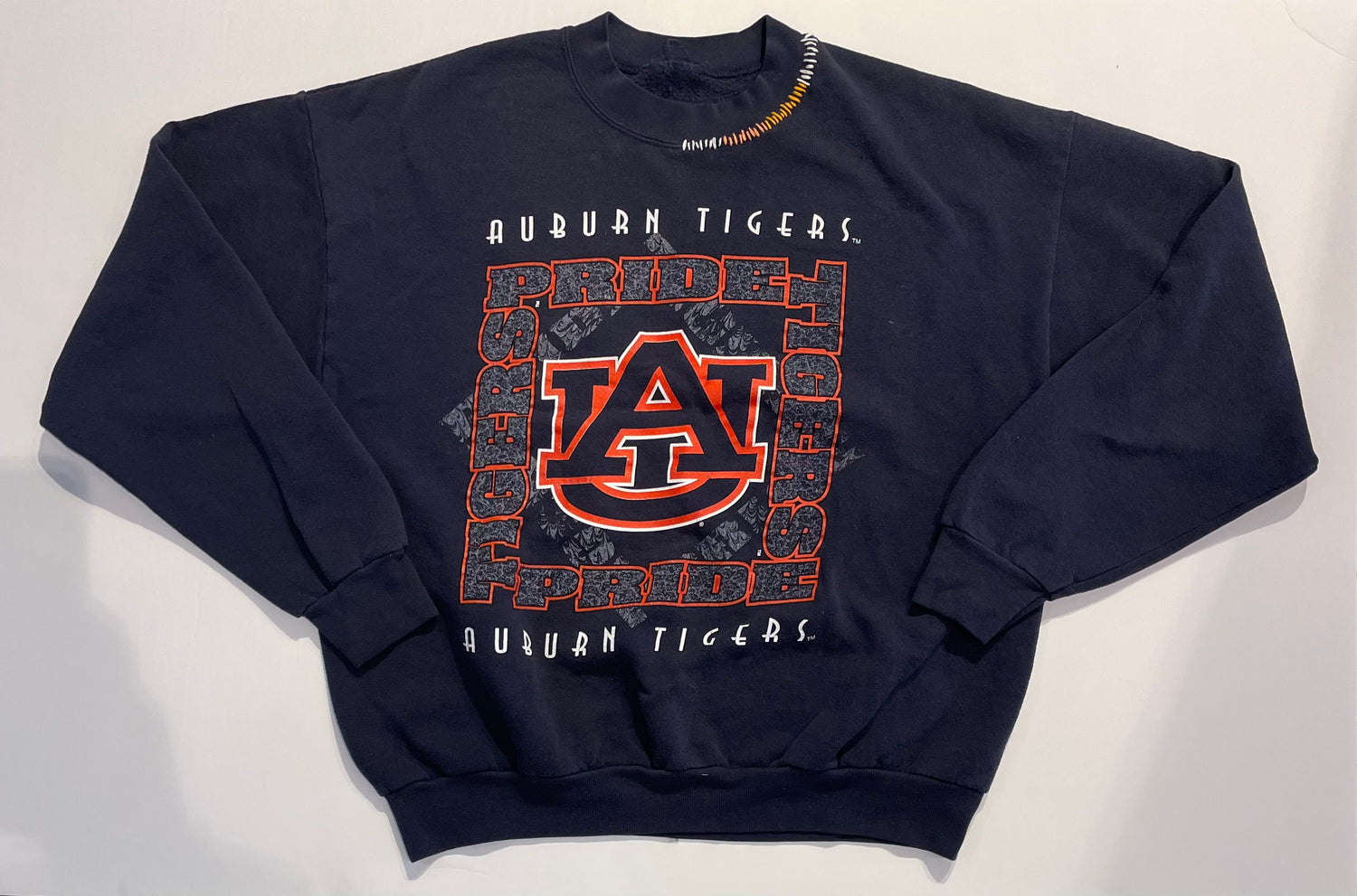 Vintage Auburn Tigers Sweatshirt in Navy