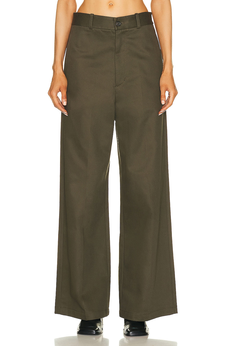 Johan Pant in Army Green