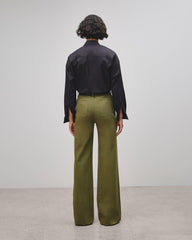 Quentin Pant in Olive Green