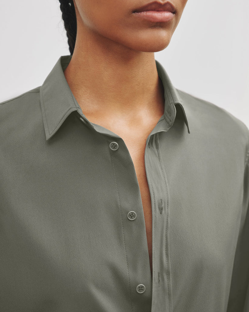 Gaia Slim Shirt in Admiral Green