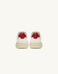 Medalist Low Leather in White/Red