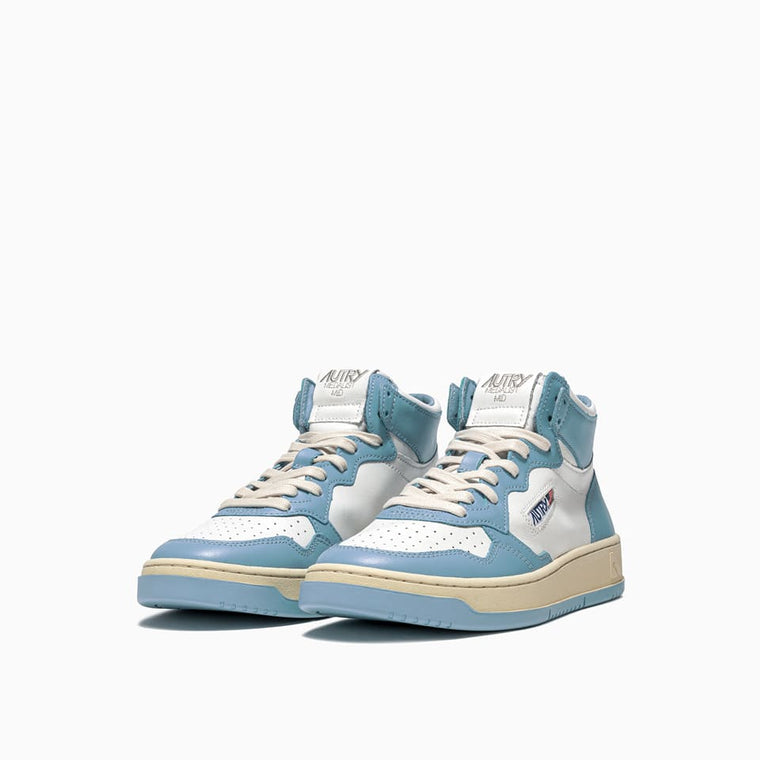Medalist Mid Leather in Sea